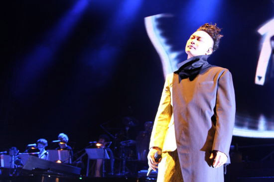 Eason Chan becomes 1st Chinese artist at O2 Arena