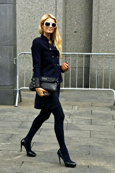 Paris Hilton appears in Manhattan federal courthouse