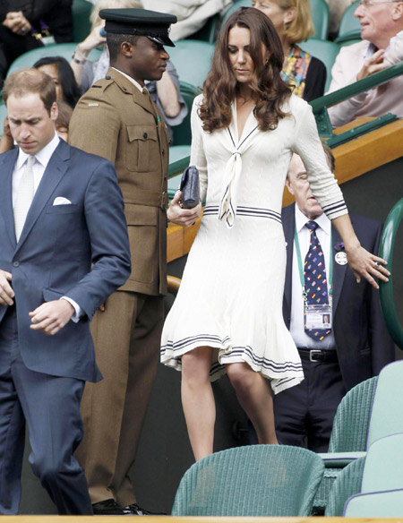 Summer color: white dress