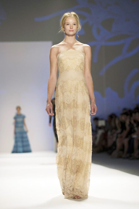 New York Fashion Week: Tadashi Shoji