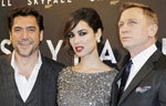 Daniel Craig and cast members at photocall for 'Skyfall' in Paris
