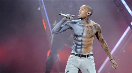 Judge allows Chris Brown's European tour