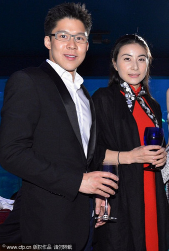 Diving queen Guo Jingjing weds HK tycoon's son