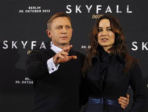 James Bond soars to box office record with 'Skyfall'