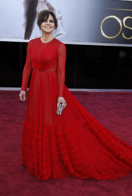 Stars arrive at the 85th Academy Awards (6)