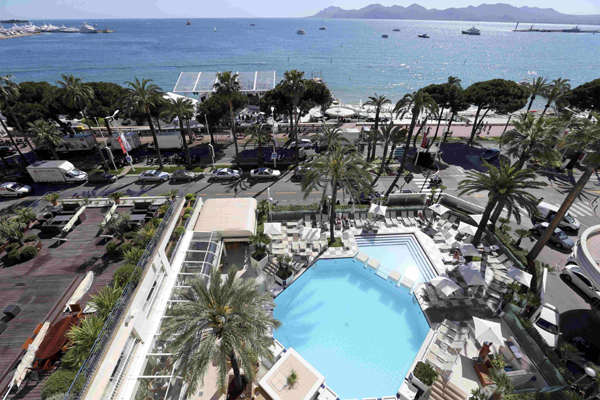 Cannes prepares for Festival