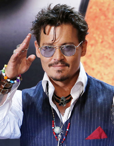 Depp promotes 'The Lone Rangers' in Tokyo