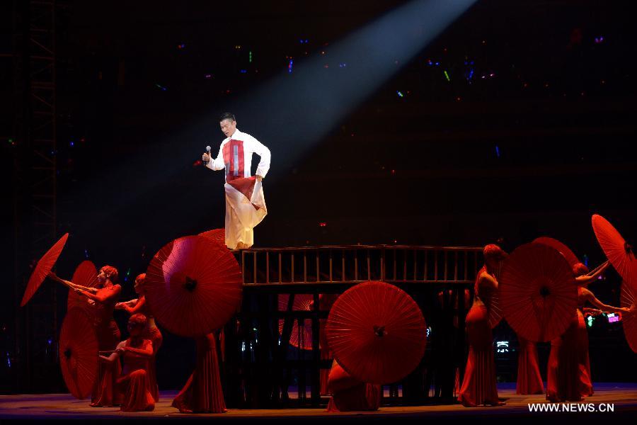 Highlights of pop star Andy Lau's concert tour in Nanjing