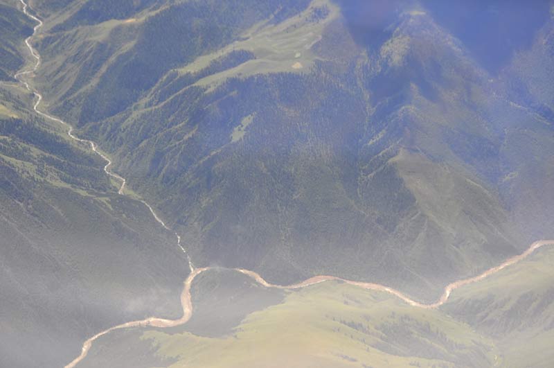 Flight to Lhasa with China Daily reporter