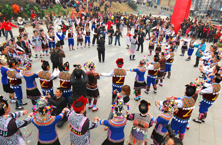 Special Spring Festival activity in S China