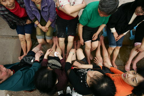 Foot massage at two yuan