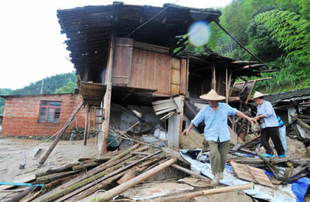 Rainstorms to continue lashing Fujian