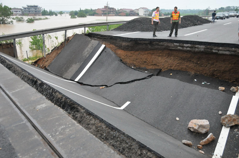 Day-by-day Photos: China flood