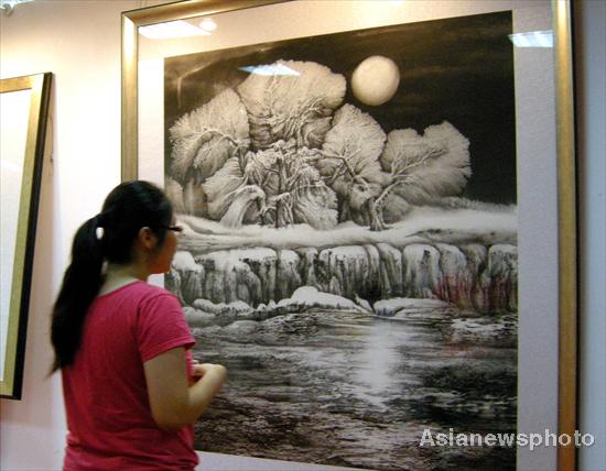 Beijing holds international art exposition