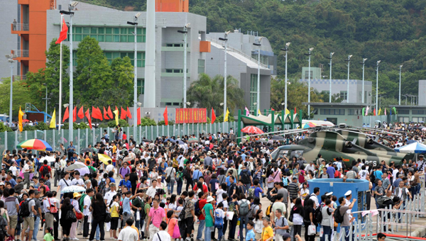 Barrack of PLA HK Garrison opens to public