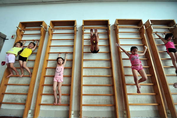 Child gymnasts train to fulfill dreams