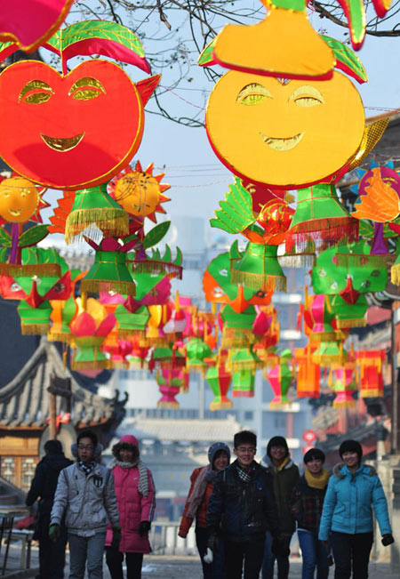 Spring Festival joy comes to life