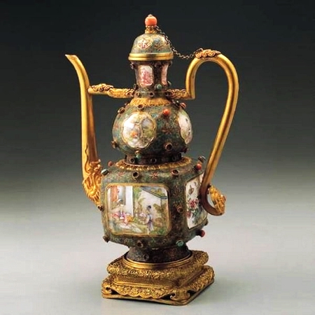 Exquisite drinking vessels