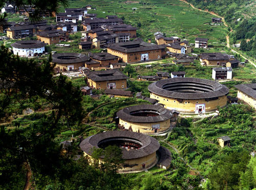'Black UFOs' In Fujian Mountains