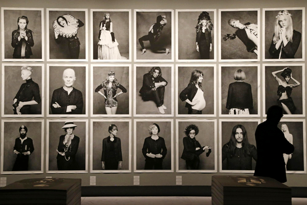 Karl Lagerfeld's photo exhibition 'Little Black Jacket'[5
