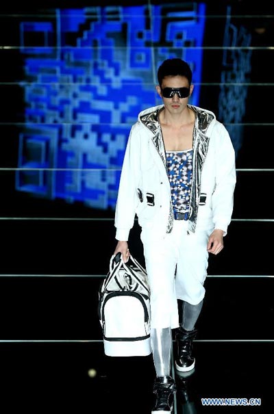 Chen Jianping's creations at China Fashion Week