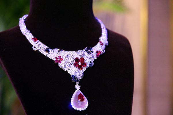 Jewelry contest celebrates Chinese design