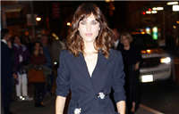Alexa Chung to host FIT's Future of Fashion show