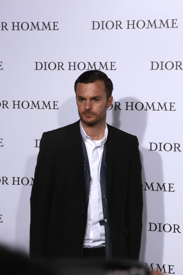 Celebrities show up at Dior runway show