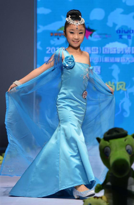 Kids model contest held during China (Qingdao) Int'l Fashion Week