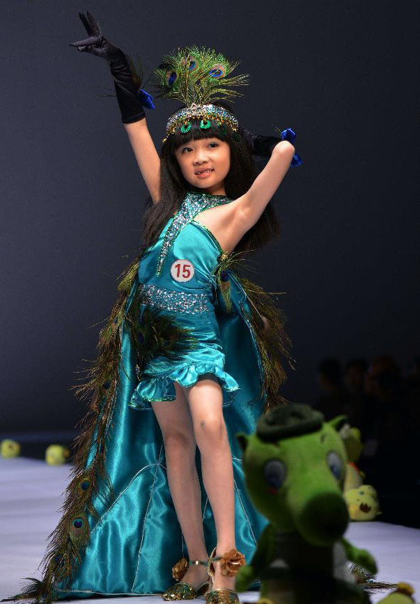 Kids model contest held during China (Qingdao) Int'l Fashion Week