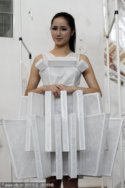 Art graduates create low-carbon fashions
