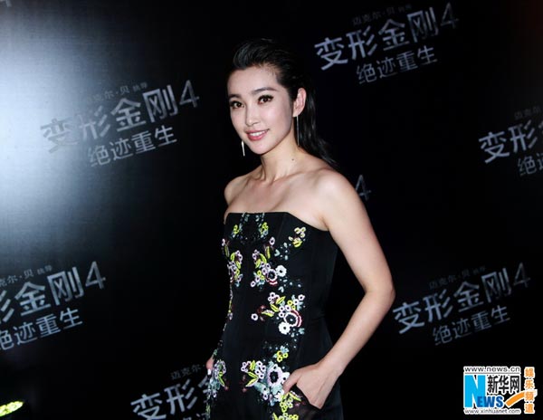 Li Bingbing's dresses at 'Transformer 4' premieres