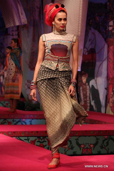 Highlights of Indian Fashion Week