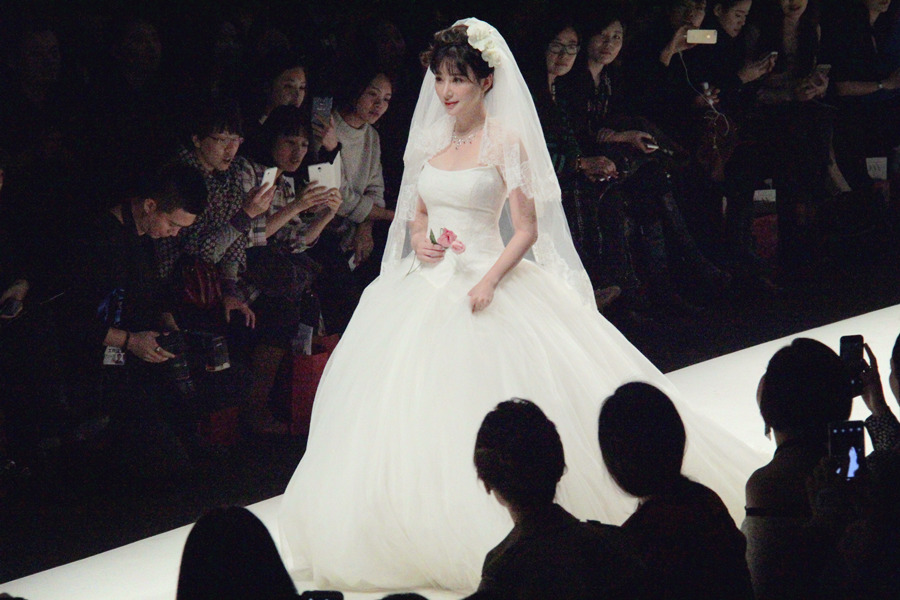 Bridal wear trends launch at China Fashion Week