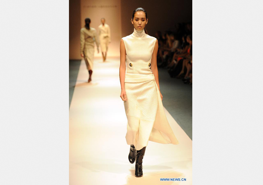 Singapore Fashion Week: Victoria Beckham