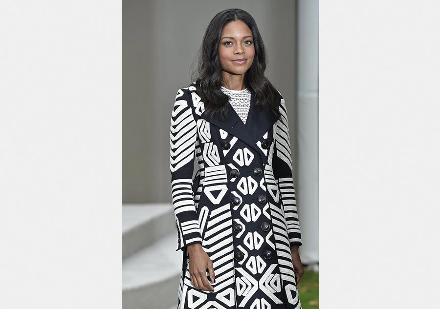 LFW: Burberry Prorsum Spring/Summer 2016 collection