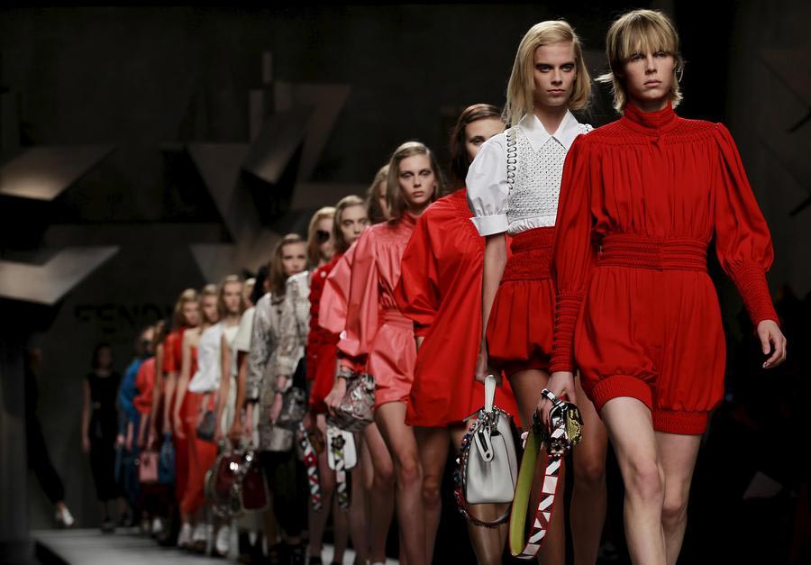 MFW: Fendi Spring/Summer 2016 collection