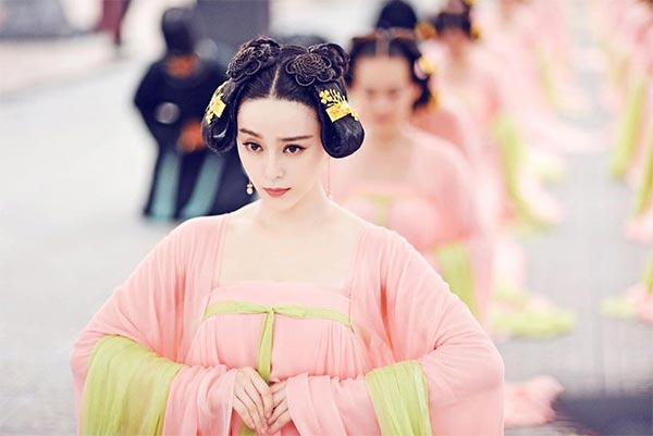 Fan Bingbing selected as one of the world's most stylish icons