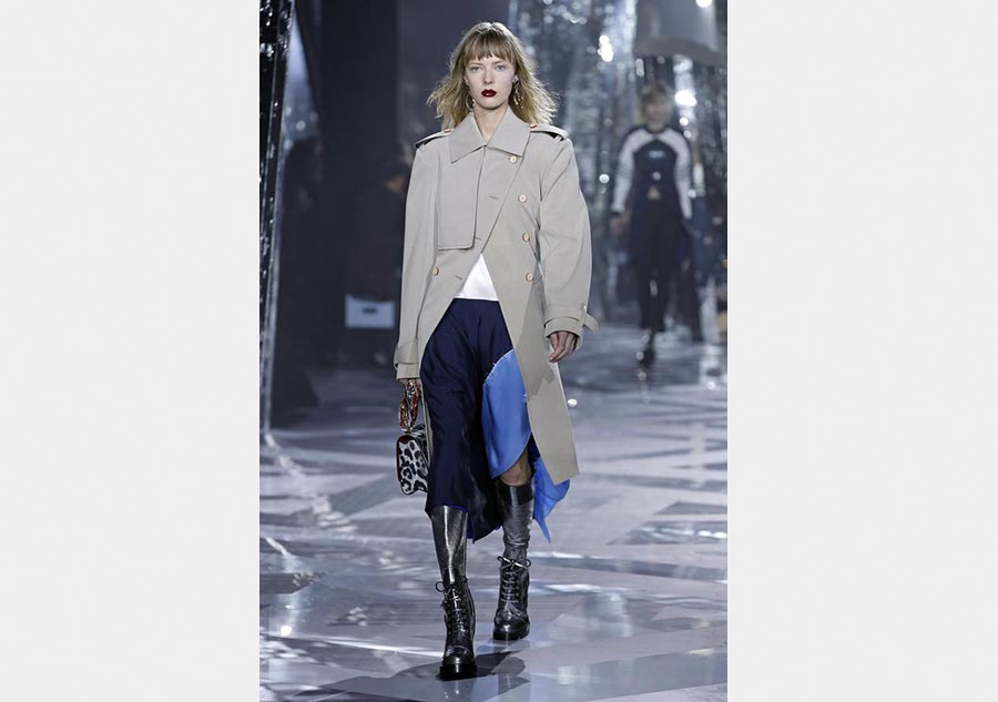 Paris Fashion Week wraps up with sporty, edgy leather from Vuitton