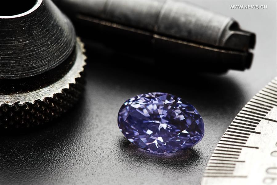 Rare violet diamond to showcase private diamond auction