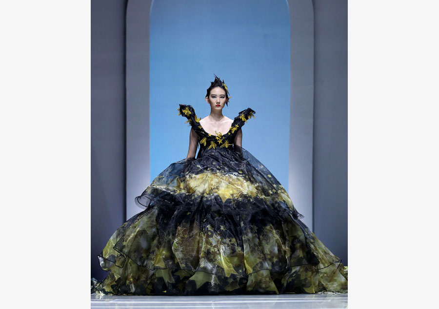 Highlights of Zhongyuan Int'l Fashion Week in China
