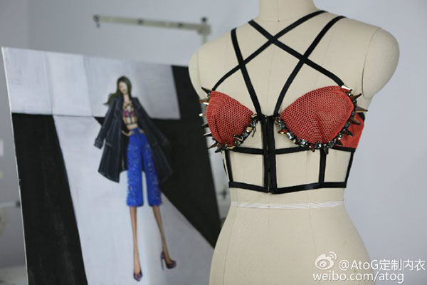 China's lingerie brand makes its debut at London Fashion Week