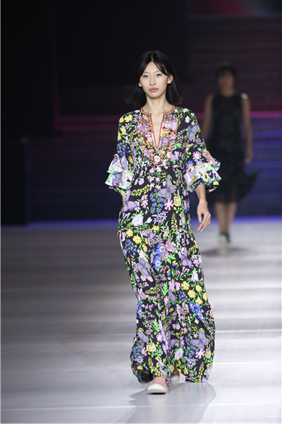 Vivienne Tam finds fashion inspiration from 'Silk Road'