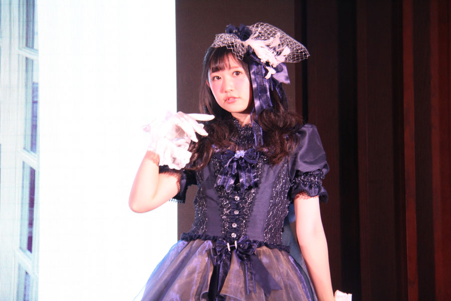 Take a look at anime culture through Lolita fashion show