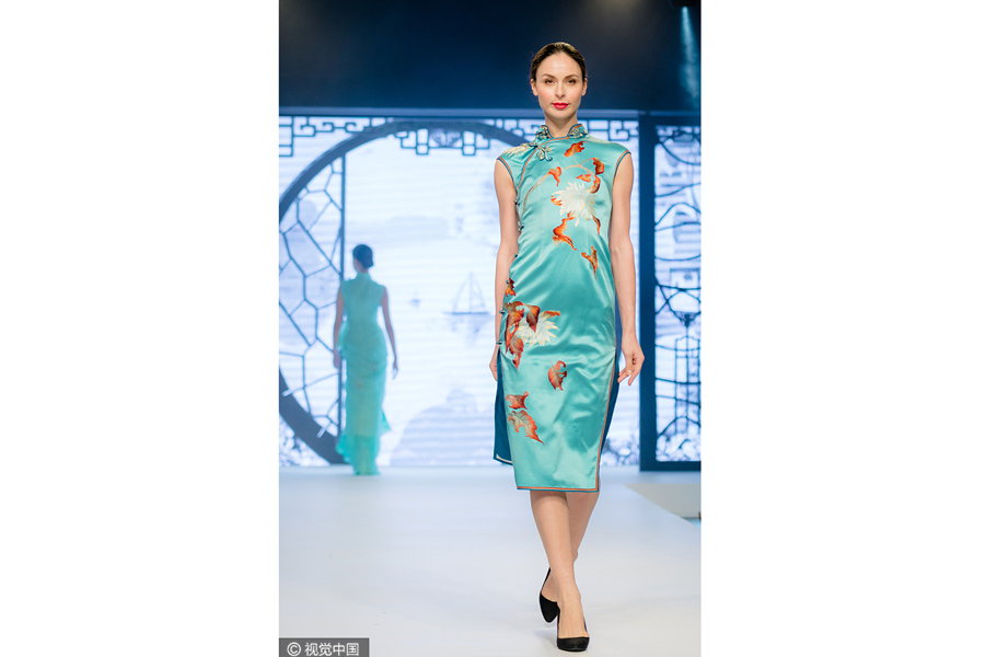 2017 Suzhou Embroidery Fashion Show held in Guangzhou