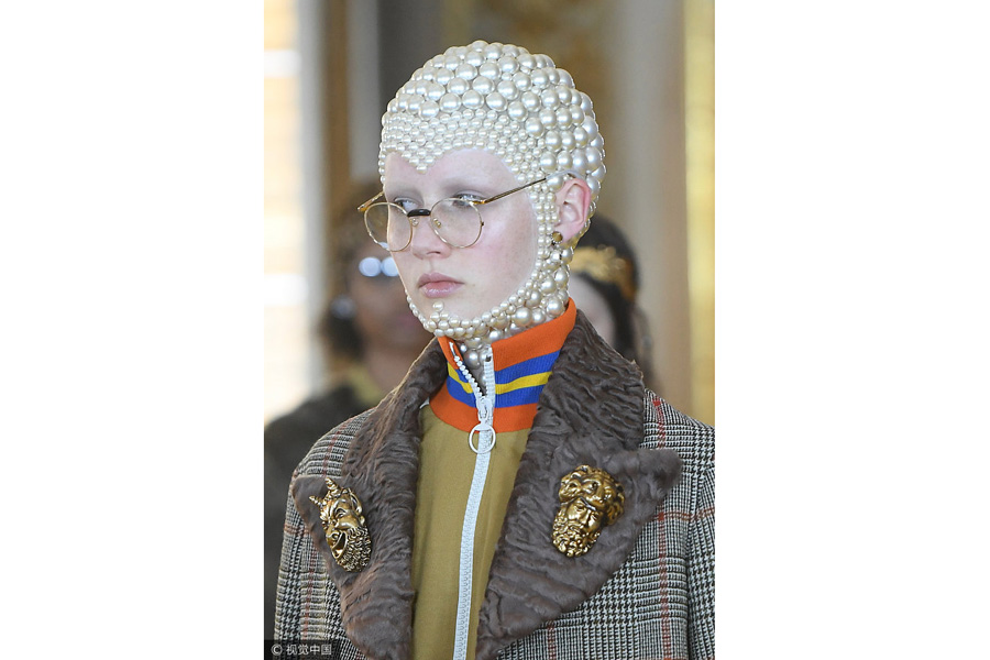 Gucci Cruise 2018 spring show Makeup and hairstyle