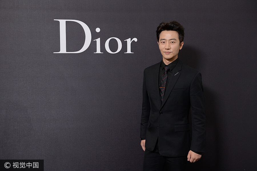 Chinese celebrities shine at the Dior fashion show in Paris