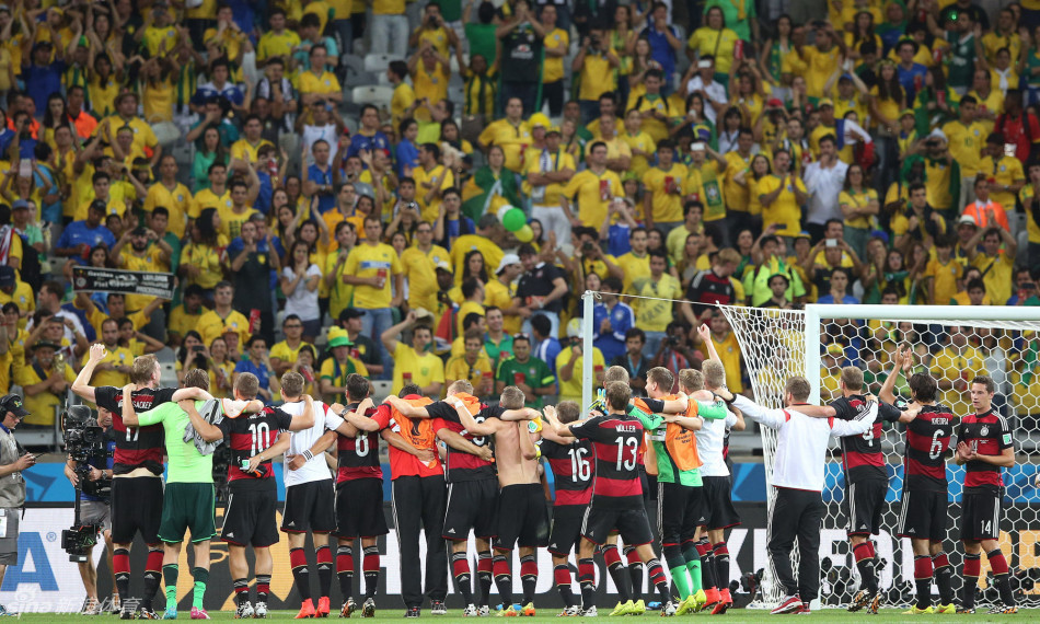 德国7-1大胜东道主巴西 第22比赛日十佳图