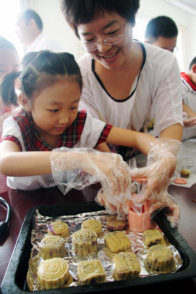 Little chefs cook up a storm for Mid-Autumn Fest