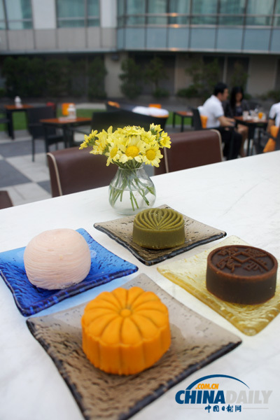 Moon cakes too beautiful to eat